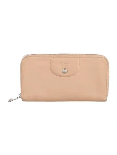Pre-owned Longchamp Leather Continental Wallet In Neutrals