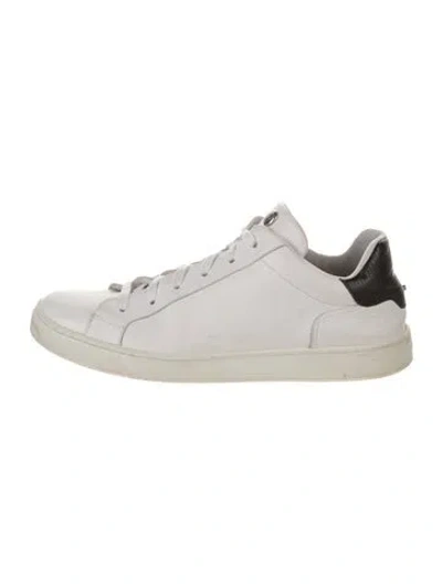 Pre-owned Longchamp Leather Sneakers In White