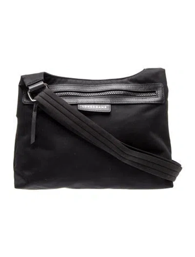 Pre-owned Longchamp Nylon Crossbody Bag In Black