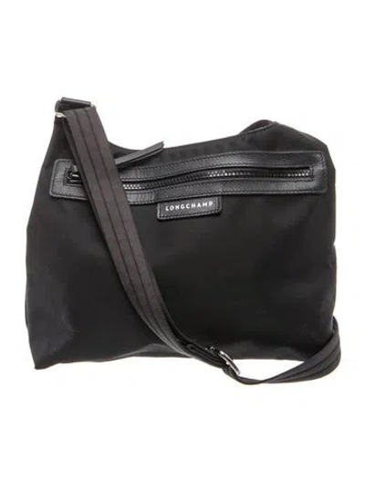 Pre-owned Longchamp Nylon Crossbody Bag In Black