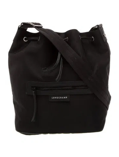 Pre-owned Longchamp Nylon Shoulder Bag In Black