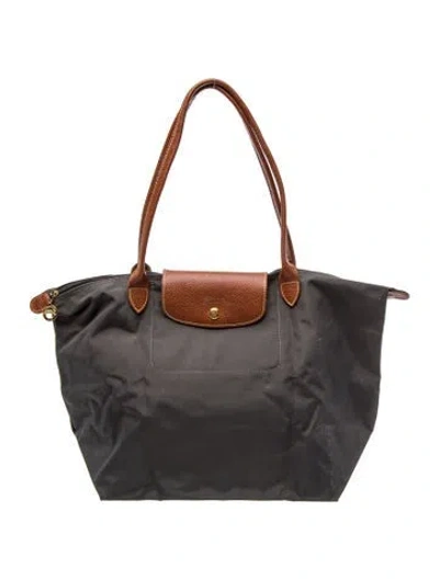 Pre-owned Longchamp Nylon Shoulder Bag In Black