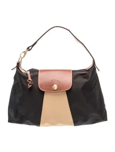 Pre-owned Longchamp Nylon Shoulder Bag In Black