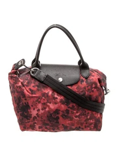 Pre-owned Longchamp Nylon Shoulder Bag In Red