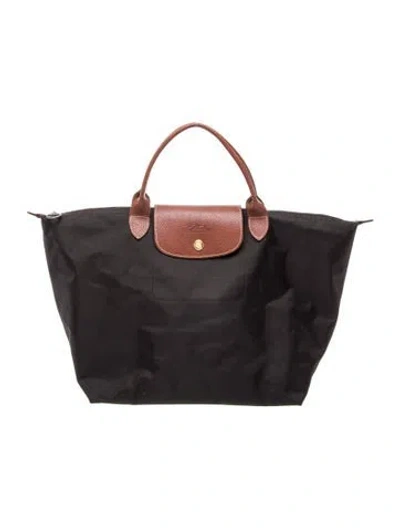 Pre-owned Longchamp Nylon Tote In Black