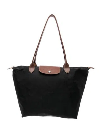 Pre-owned Longchamp Nylon Tote In Black