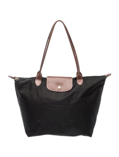 Pre-owned Longchamp Nylon Tote In Black