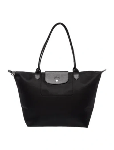 Pre-owned Longchamp Nylon Tote In Black