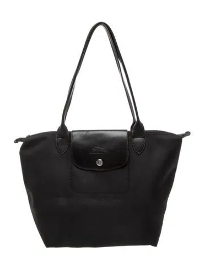 Pre-owned Longchamp Nylon Tote In Black