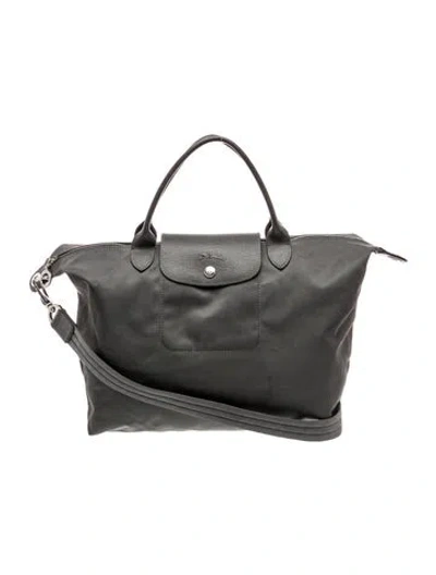 Pre-owned Longchamp Nylon Tote In Black