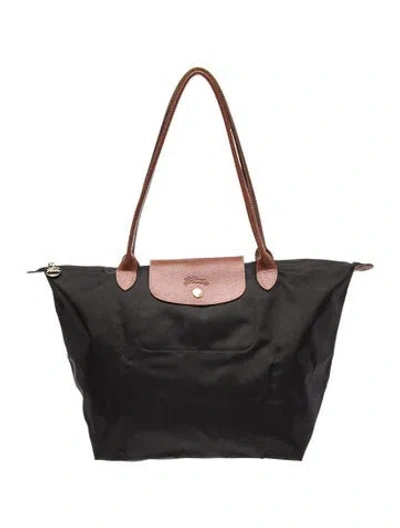 Pre-owned Longchamp Nylon Tote In Black