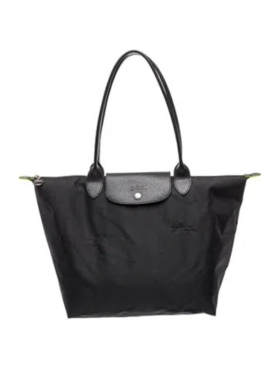 Pre-owned Longchamp Nylon Tote In Black