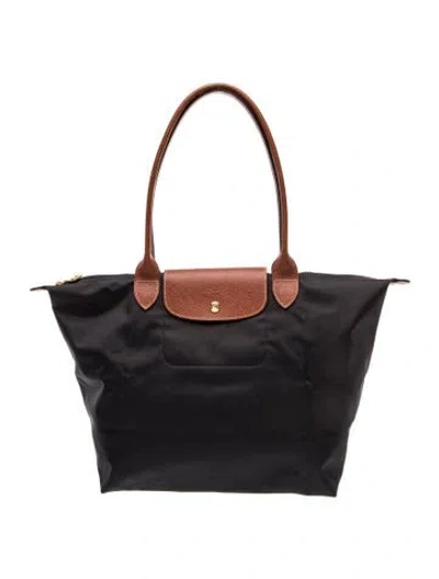 Pre-owned Longchamp Nylon Tote In Black