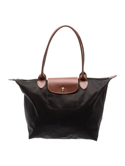 Pre-owned Longchamp Nylon Tote In Black