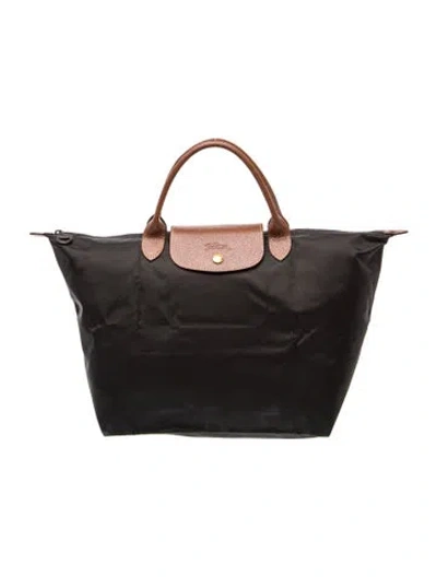 Pre-owned Longchamp Nylon Tote In Black