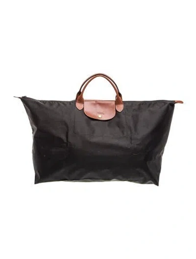 Pre-owned Longchamp Nylon Tote In Black