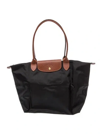 Pre-owned Longchamp Nylon Tote In Black