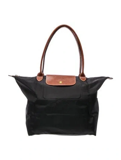 Pre-owned Longchamp Nylon Tote In Black