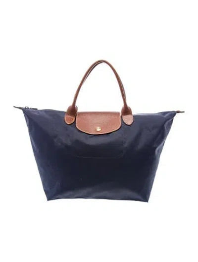Pre-owned Longchamp Nylon Tote In Blue