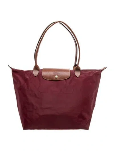 Pre-owned Longchamp Nylon Tote In Burgundy
