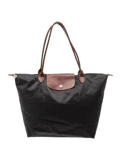 Pre-owned Longchamp Nylon Tote In Grey