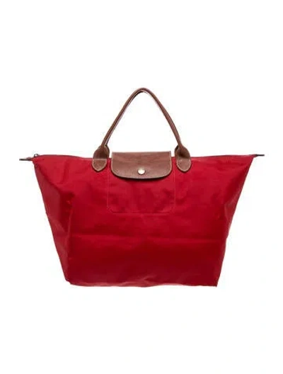 Pre-owned Longchamp Nylon Tote In Red