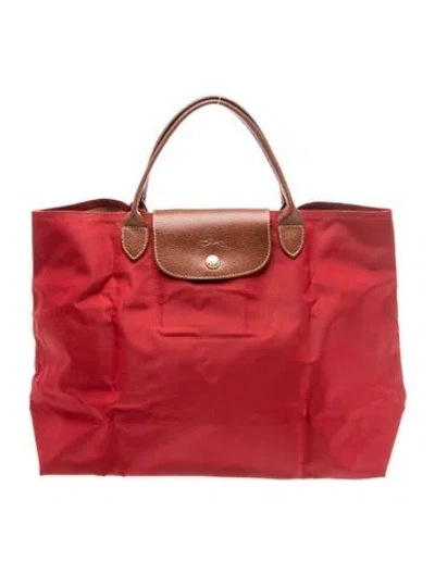 Pre-owned Longchamp Nylon Tote In Red