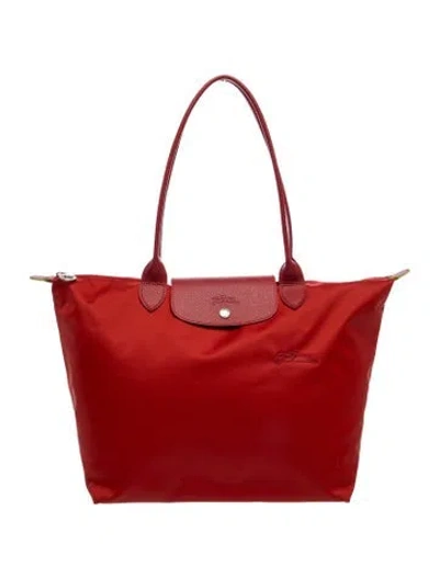 Pre-owned Longchamp Nylon Tote In Red