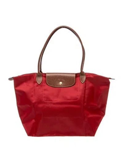 Pre-owned Longchamp Nylon Tote In Red