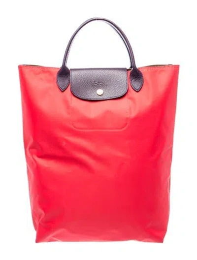 Pre-owned Longchamp Nylon Tote In Red