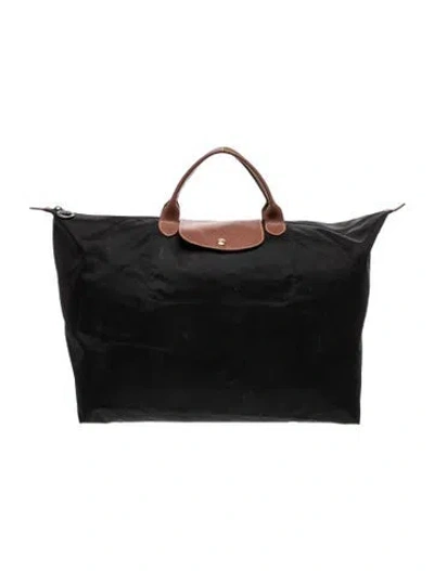 Pre-owned Longchamp Nylon Weekender Bag In Black