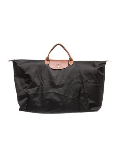 Pre-owned Longchamp Nylon Weekender Bag In Black