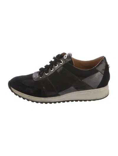 Pre-owned Longchamp Suede Printed Sneakers In Black