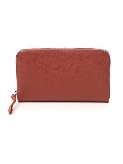 Longchamp Zipped Continental Wallet In Brown