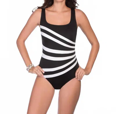 Longitude Colorblock Banded Fan One Piece Swimsuit In Black/white