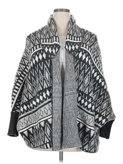 Pre-owned Look By M Poncho In Gray