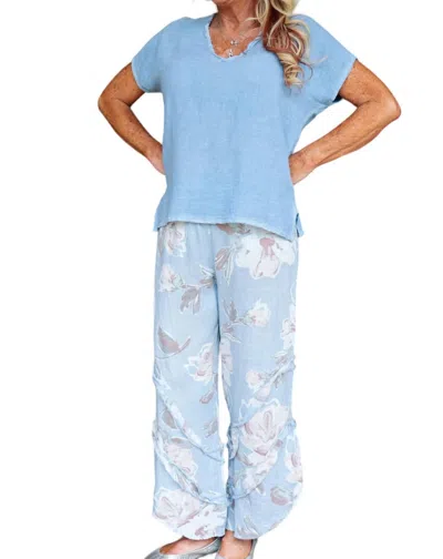 Look Mode Usa Floral Linen Pants With Ruffle Detailed Leg In Dusty Blue