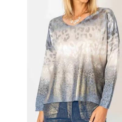 Look Mode Usa Shimmer V Neck Cheetah Print Sweater In Blue