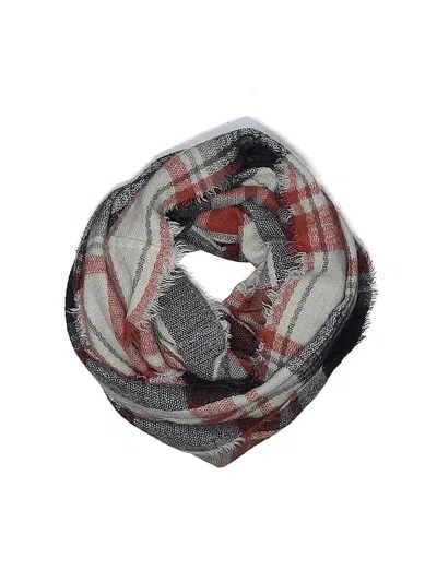 Pre-owned Look Scarf In Gray