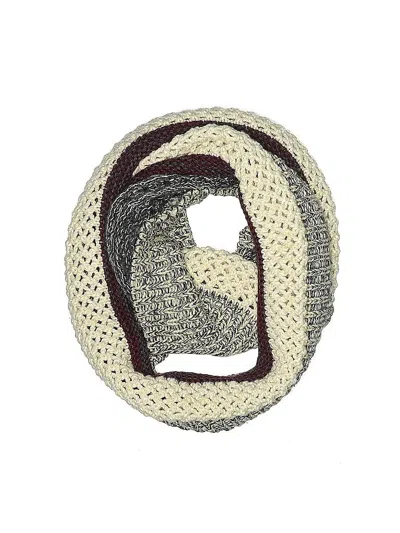 Pre-owned Look Scarf In White