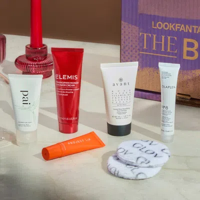 Lookfantastic The Box: October Edit (worth Over £140) - 1 Month In White