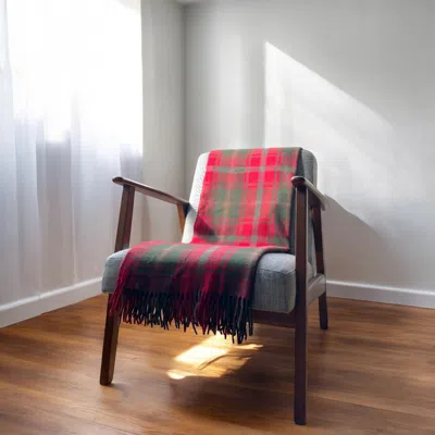 Loom & Cove Red Maple - 100% Recycled Wool Tartan Knee Blanket