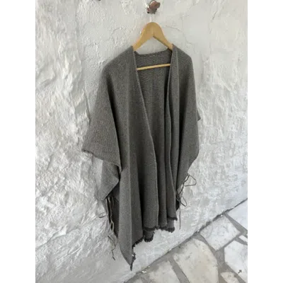 Loom.ist Wool Poncho In Gold