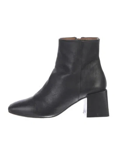Pre-owned Loq Leather Boots In Black