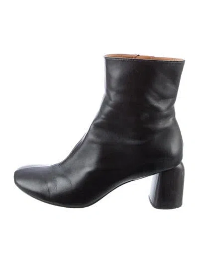 Pre-owned Loq Leather Boots In Black