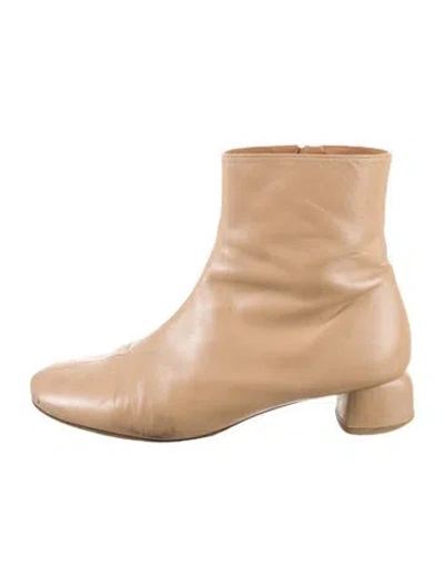 Pre-owned Loq Leather Boots In Neutrals