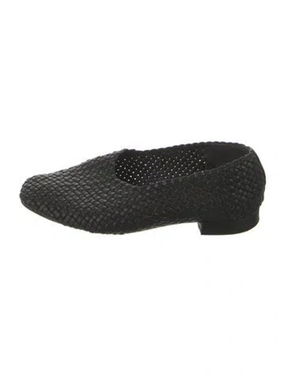 Pre-owned Loq Leather Flats In Black