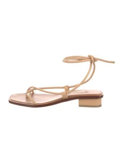 Pre-owned Loq Leather Flats In Neutral