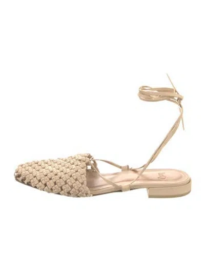 Pre-owned Loq Leather Flats In Neutral