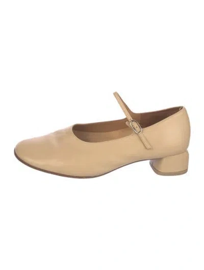 Pre-owned Loq Leather Mary Jane Flats In Neutral